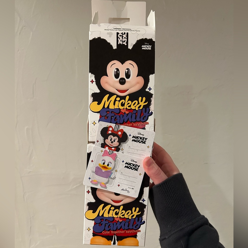 Pop Mart Mickey Family Cute Together Keychain Bundle